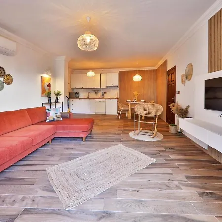 Apartament Nodus Tollens *